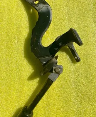 Mercedes-Benz E W124 Tailgate/trunk/boot hinge 1247430351