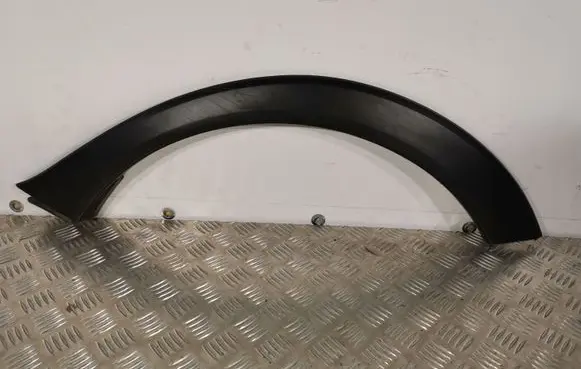 Subaru XV Fender trim (molding) C1001067