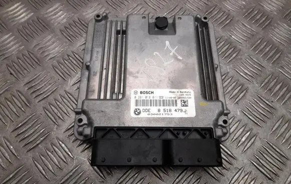 BMW X3 F25 Engine control unit/module 8518479