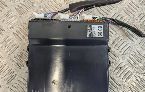 Toyota Corolla E210 E21 Other control units/modules 89981-02090