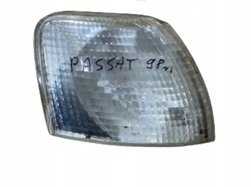 Volkswagen PASSAT B5 Front indicator light 084411516R