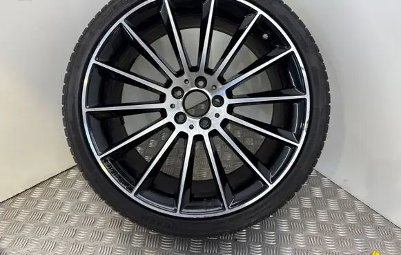 Mercedes-Benz CLS C257 R20 alloy rim A2574012000