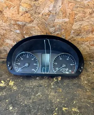 Mercedes-Benz Sprinter W906 Speedometer (instrument cluster) A9069008303 A9069015801
