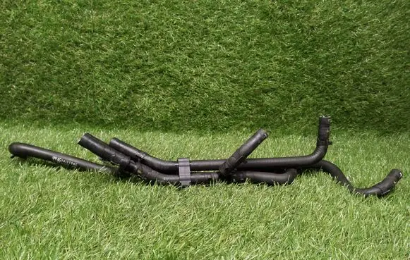 Volkswagen Jetta VI Engine coolant pipe/hose 5C0121447D 5C0122447E