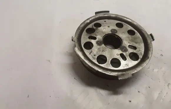 Volkswagen PASSAT B6 Camshaft pulley/ VANOS 03G109239B
