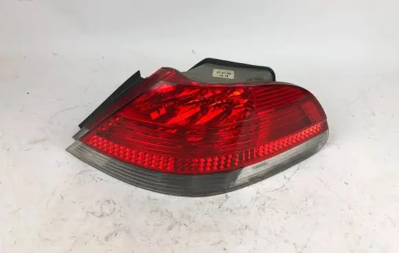 BMW 7 E65 E66 Rear/tail lights 6937236