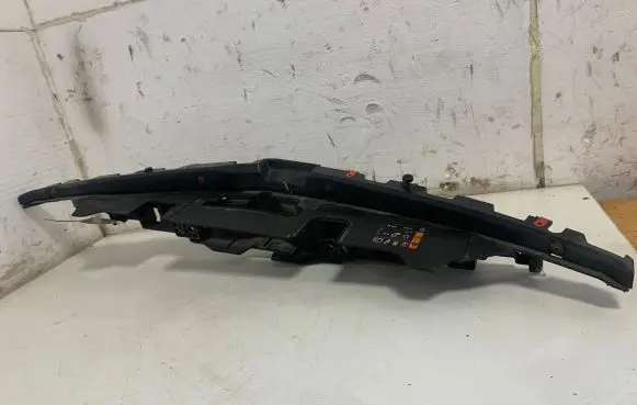 Opel Insignia A Radiator support slam panel 55561769 323598326