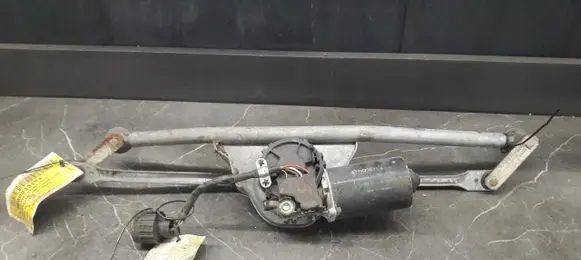 BMW 3 E36 Front wiper linkage 8353433