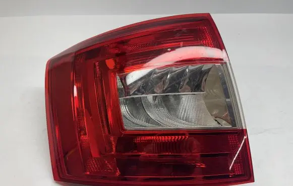 Skoda Octavia Mk3 (5E) Rear/tail lights 5E9945095