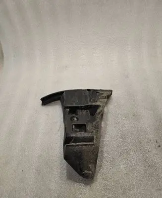 Volvo XC70 Front bumper mounting bracket 09484269