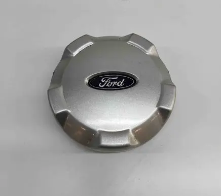 Ford Maverick R20 wheel hub/cap/trim YL841A096EB