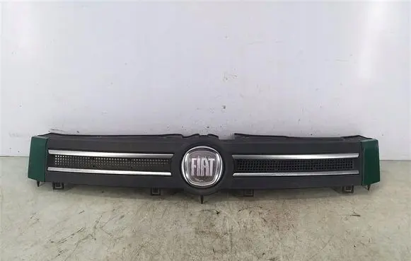Fiat Panda II Front bumper upper radiator grill