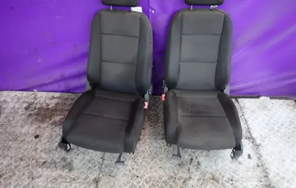 Seat set