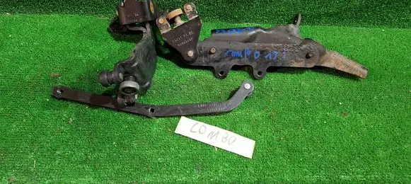 Opel Combo D Sliding door lower roller guide/hinge 51919828 50141171S