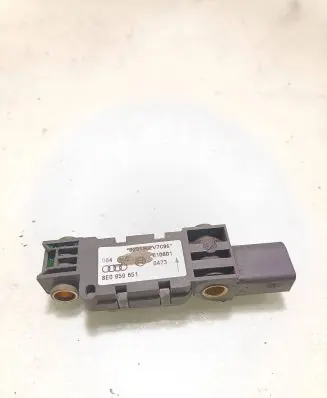 Audi A4 S4 B6 8E 8H Airbag deployment crash/impact sensor 8E0959651 023130EV7C9S 010601