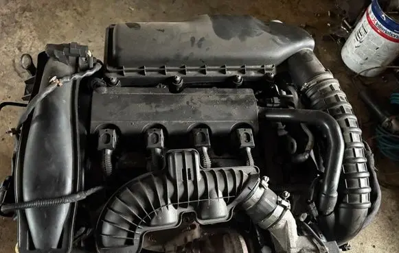 Peugeot 207 Engine