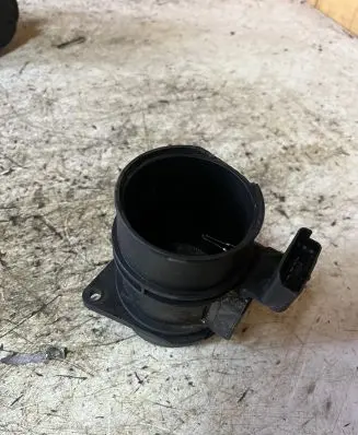 Renault Scenic I Mass air flow meter 7700109812 59797890 17700104426