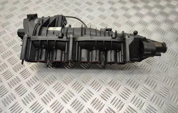BMW 3 E90 E91 Intake manifold 7810178 7804742 7811299