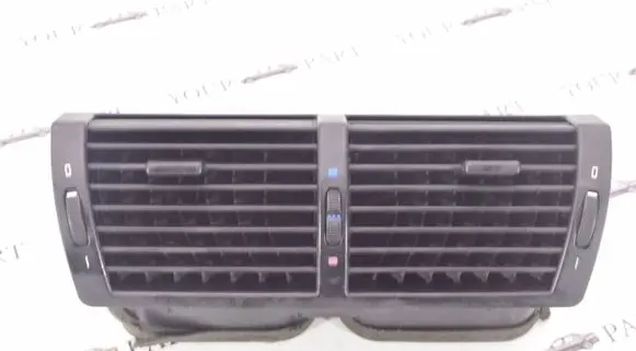 BMW X5 E53 Dash center air vent grill 8402221