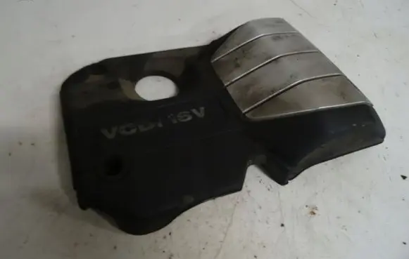Chevrolet Captiva Engine mount bracket