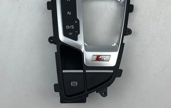 Audi A4 S4 B9 8W Gear shift selector indicator 8W1713111B 1024675 E130718