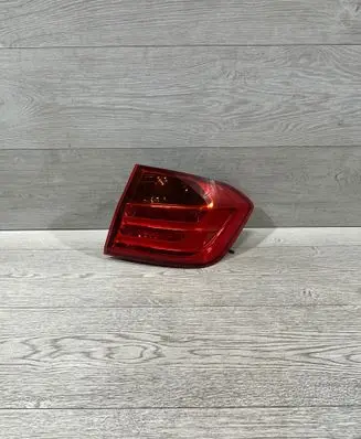 BMW 3 F30 F35 F31 Rear/tail lights 7259894 A47259894075U40 18361112