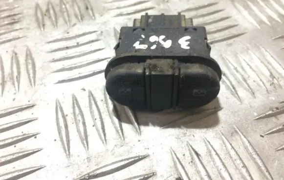 Volkswagen Sharan Electric window control switch 7M0959856A 95VW14A157BA