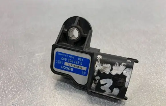 Opel Insignia A Air pressure sensor 0281002845 0907162EF2