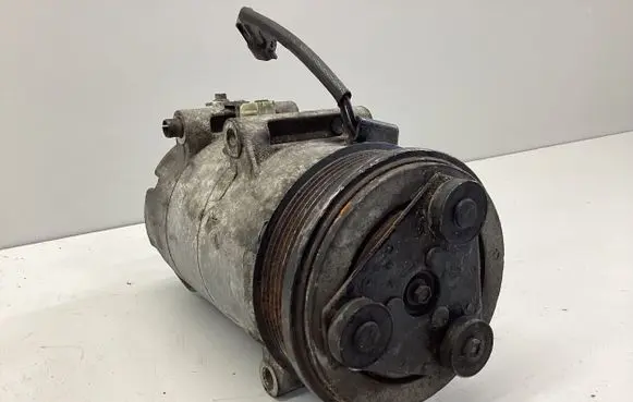 Volvo V50 Air conditioning (A/C) compressor (pump) 3M5H19D629DE