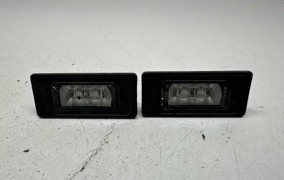 Number plate light
