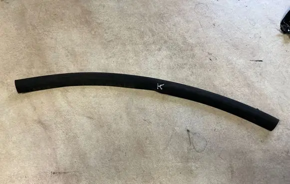 Jeep Grand Cherokee Engine compartment rubber 