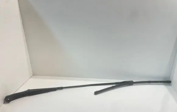 Audi Q8 Front wiper blade arm 4M8955408
