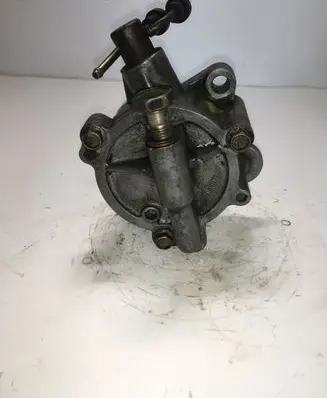 Mitsubishi Pajero Vacuum pump