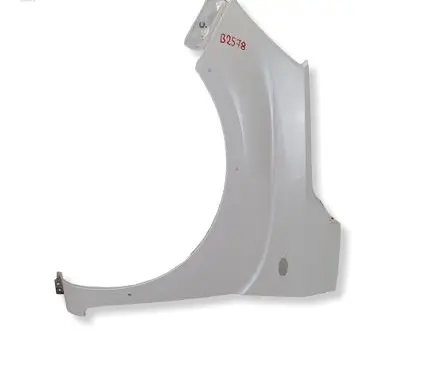 Suzuki Ignis Fender B2578