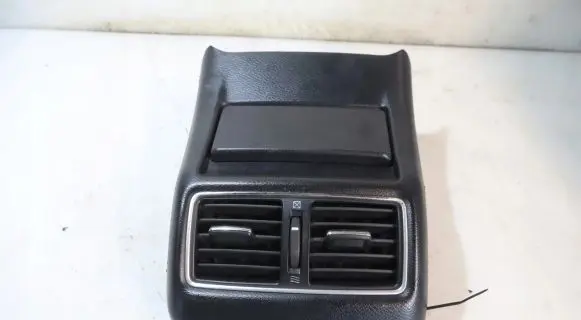 Infiniti Q50 Rear air vent grill 