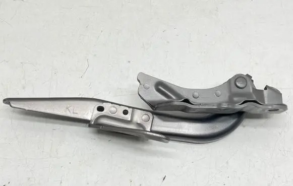 Subaru Forester SL Engine bonnet/hood hinges 