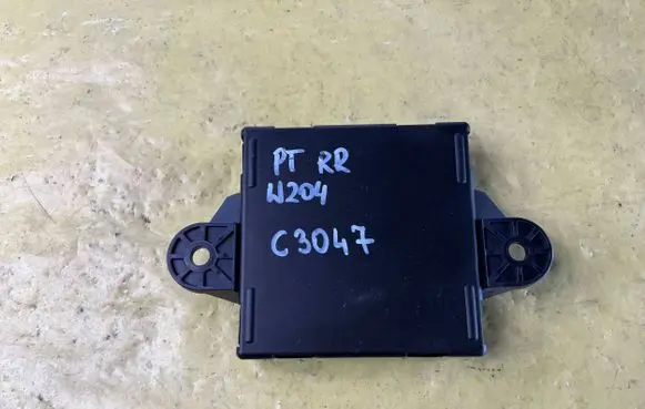 Mercedes-Benz C W204 Door control unit/module A2048701226