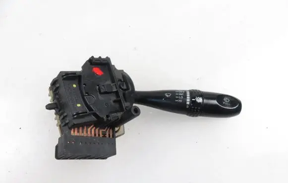 KIA K2500, K2700, K3000 Wiper control stalk 75733A