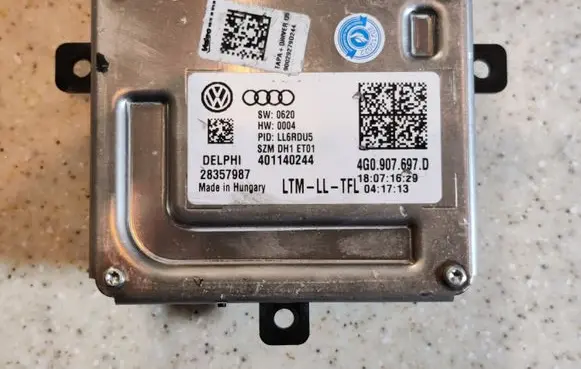 Audi A6 S6 C7 4G Headlight ballast module Xenon 4G0907697D