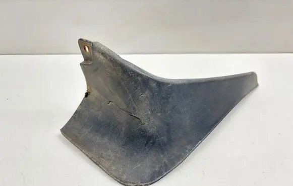 Toyota Auris 150 Front mudguard 