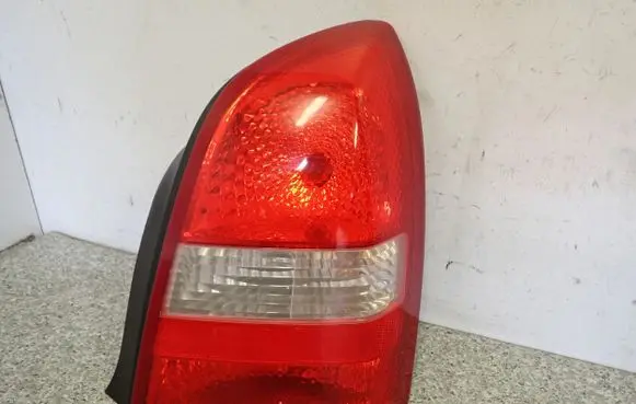 Nissan Primera Rear/tail lights