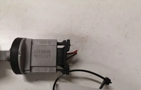 Volkswagen Golf V Interior temperature sensor 1K0907543A 585507 200905