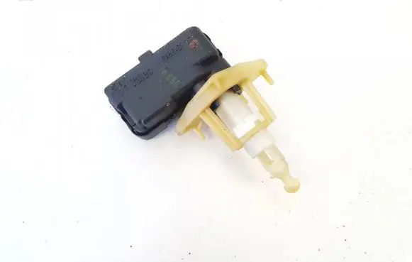 Headlight level adjustment motor