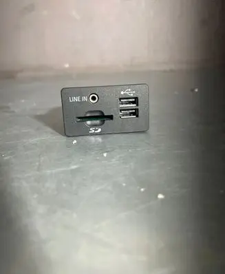 Ford Kuga II USB socket connector F1CT14F014AA 33815058915 TU12D