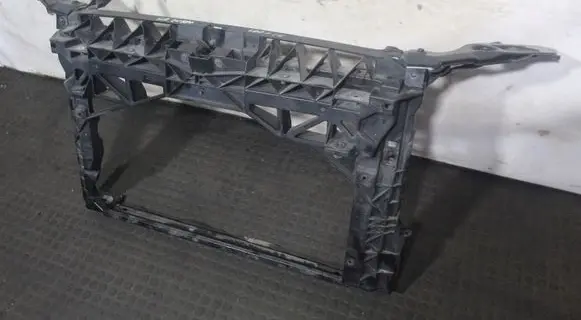 Seat Leon (5F) Front bumper support beam