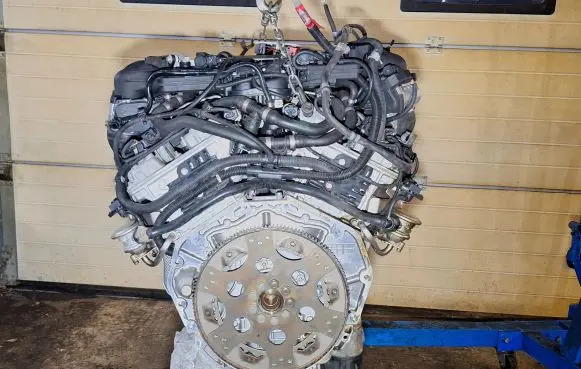 BMW 7 F01 F02 F03 F04 Engine N74B60 756205003 78633106