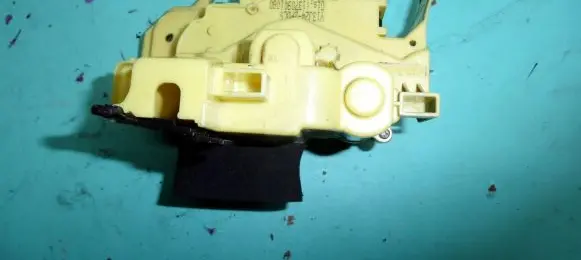 Fiat Qubo Rear door lock 1370901080