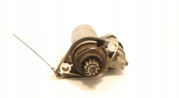 Volkswagen Jetta V Starter motor 1005831311