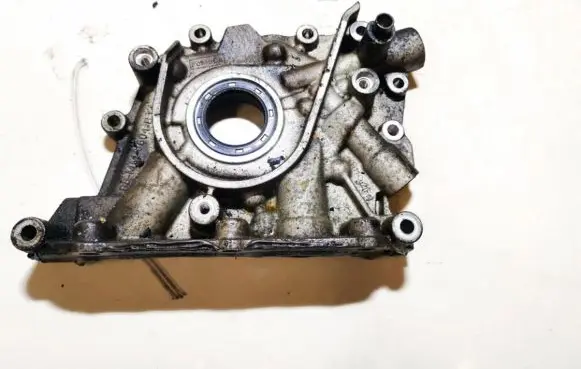 Ford Focus Oil pump 98mm604b1a