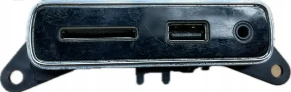 Dodge Durango III AUX in-socket connector 68289895AA
